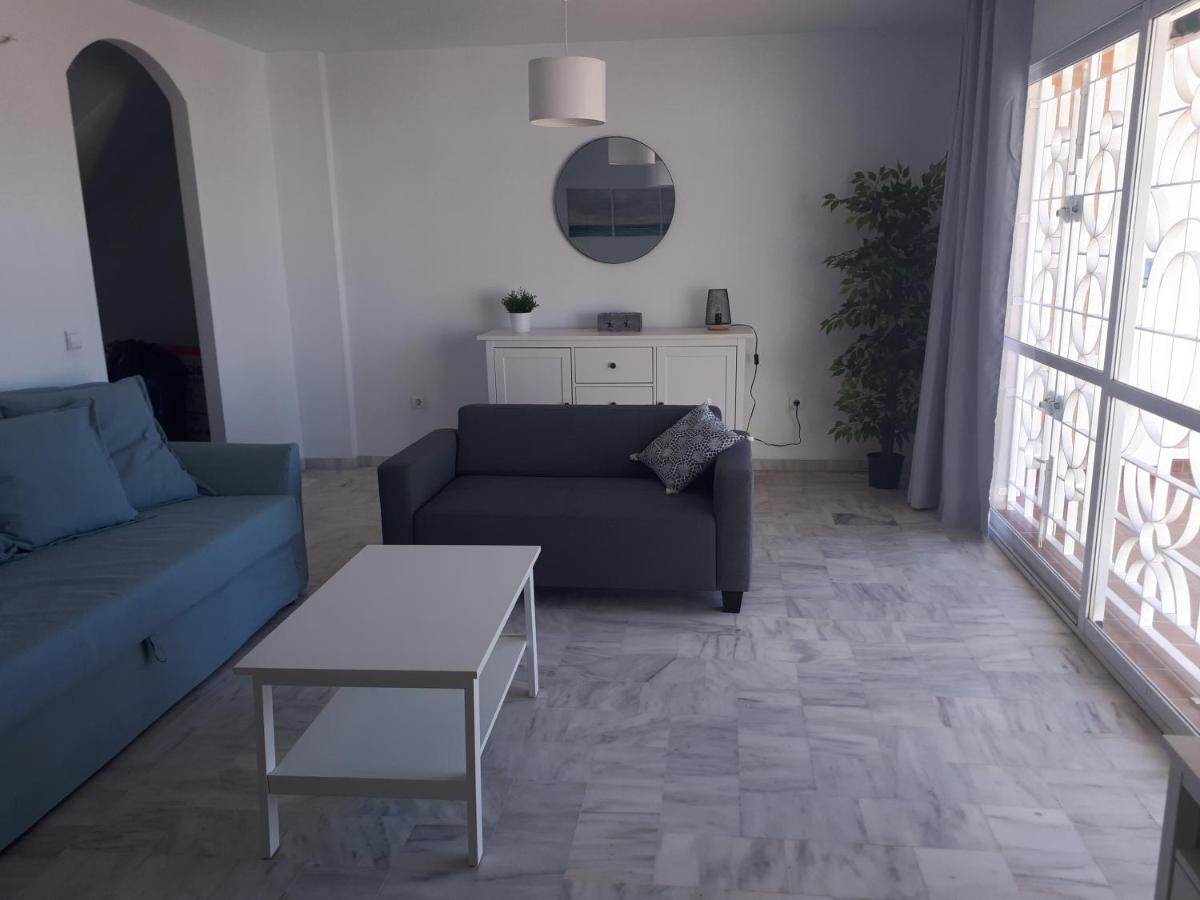 Apartment In Costa Del Sol With Large Terrace For 9 People Rincón de la Victoria Eksteriør bilde